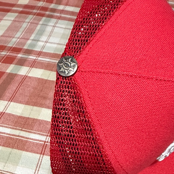 Red 'Godspeed' Script Trucker Hat - Picture 4 of 6